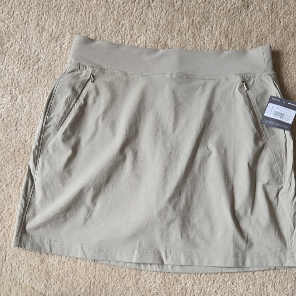 Eddie Bauer Slightly Curvy Skort In Beige